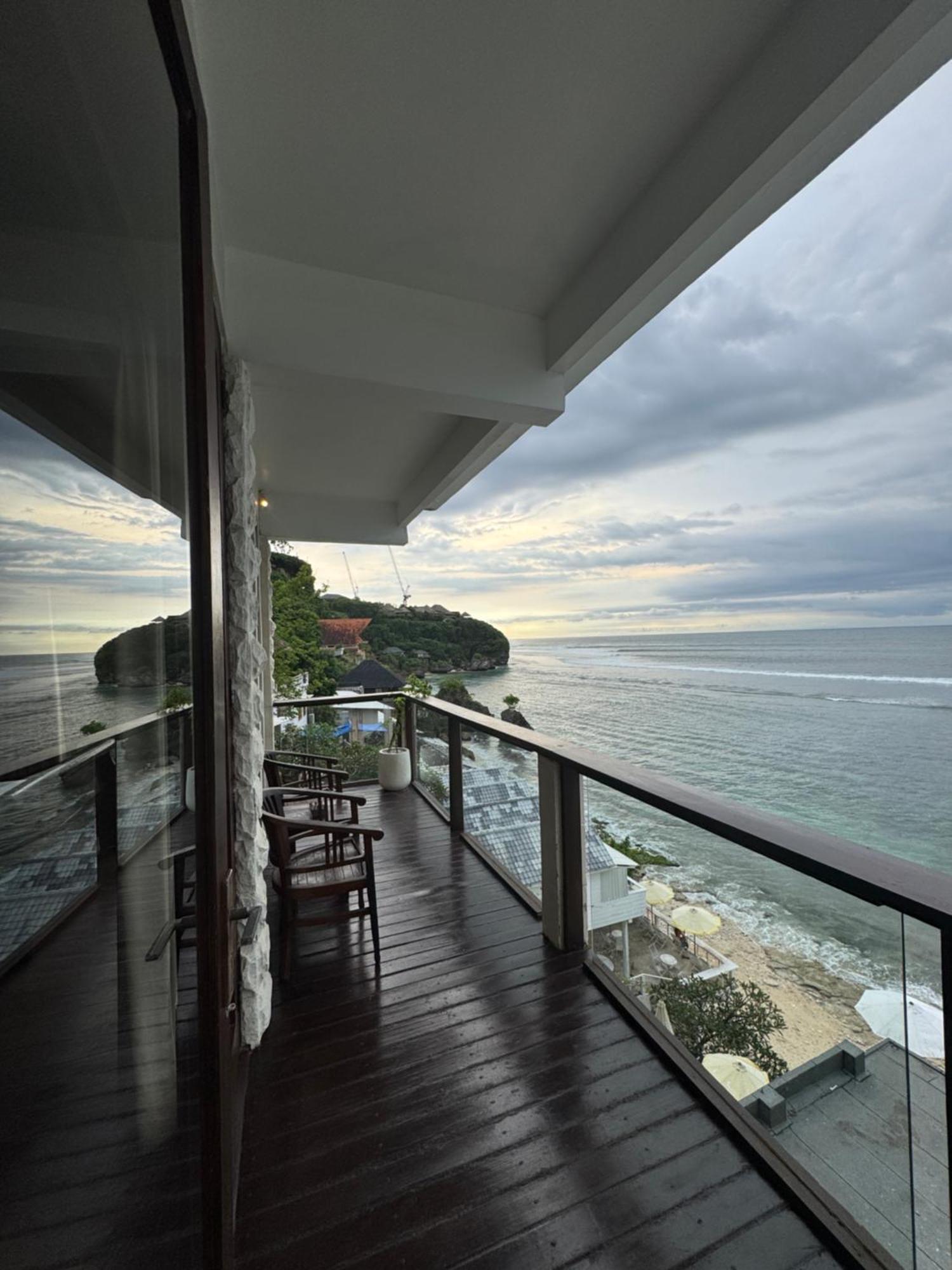 Bale Bingin Beachfront Stay Uluwatu Rom bilde