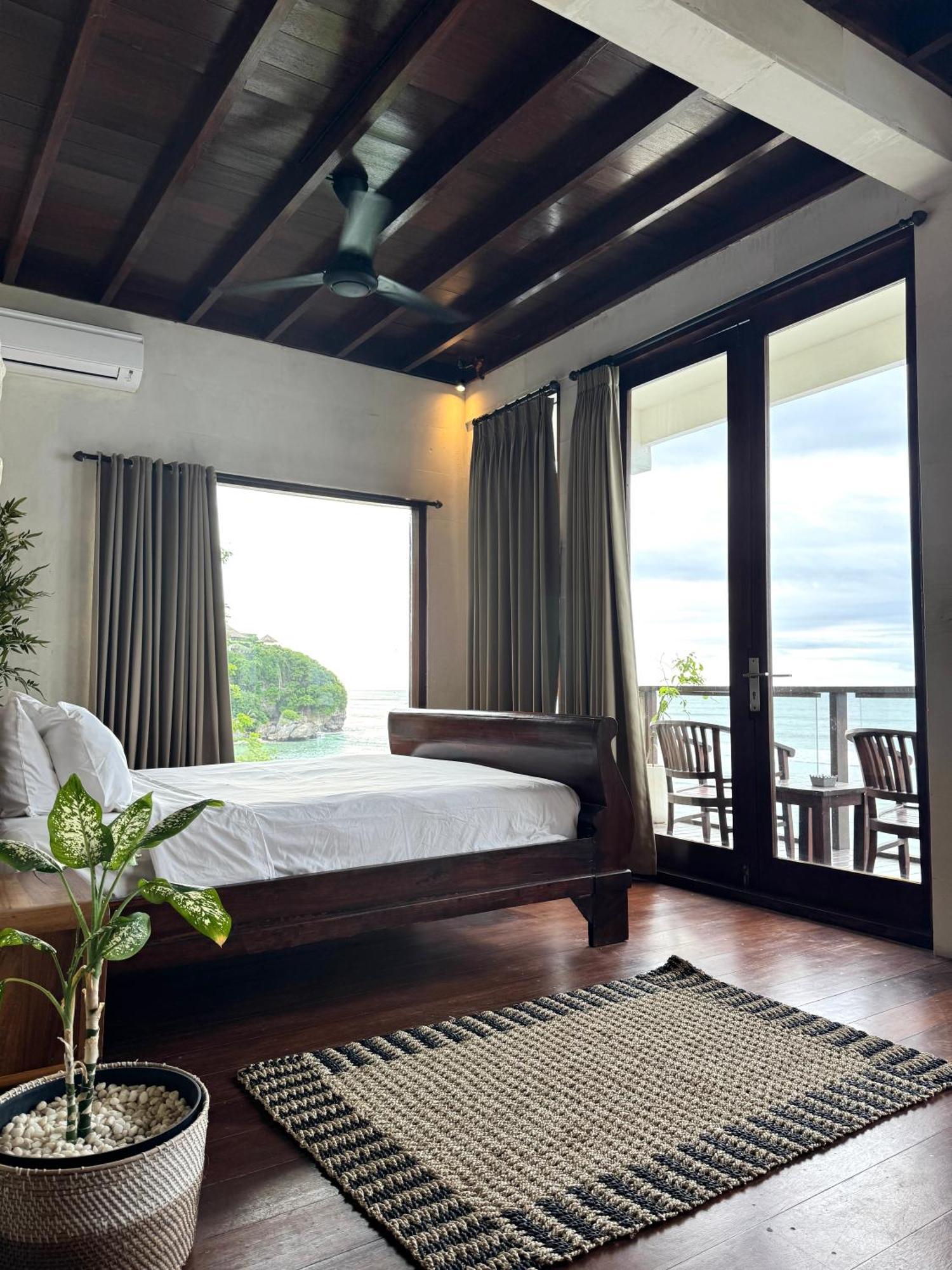 Bale Bingin Beachfront Stay Uluwatu Rom bilde